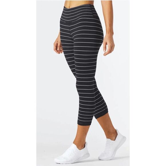 Glyder Black White Pinstriped VITAL 7/8 Yoga Leggings Large - Picture 6 of 9